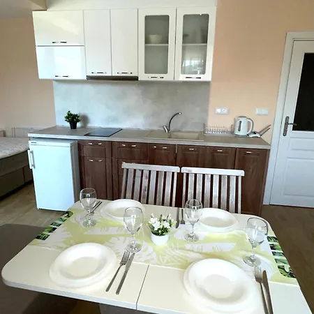 Palms In Sozopol, With Free Parking *