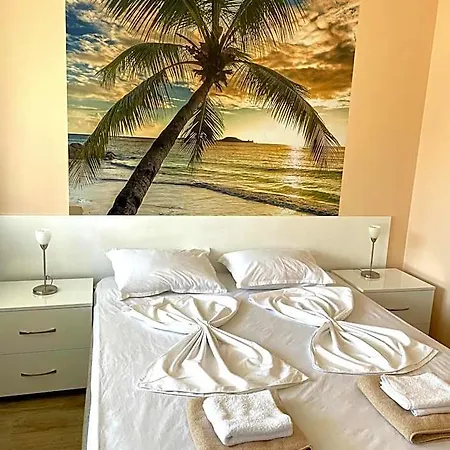 Apartment Palms In Sozopol, With Free Parking Sozopol