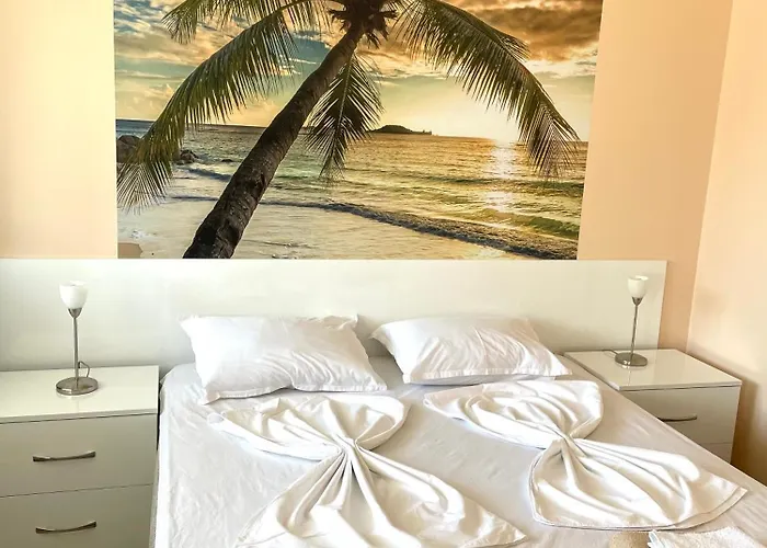 Апартамент Palms In Sozopol, With Free Parking Созопол