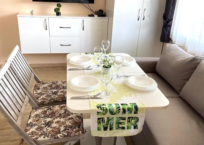 Апартамент Palms In Sozopol, With Free Parking *