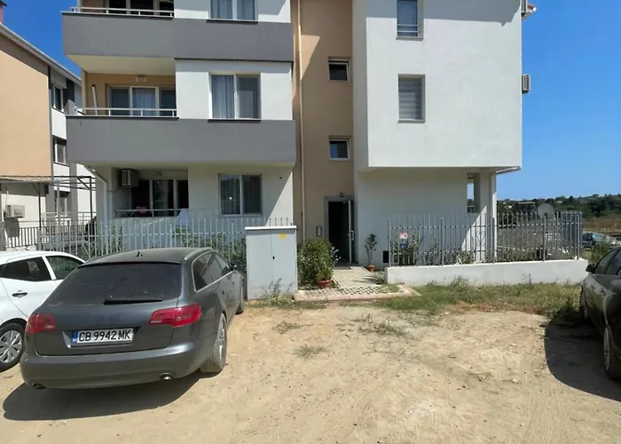 Апартамент Palms In Sozopol, With Free Parking Созопол